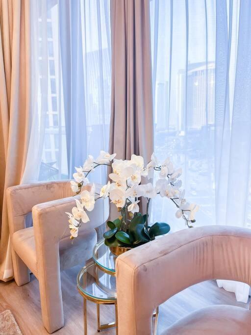 Magnificent 2 Bedroom With Stunning Burj Khalifa View Dubai